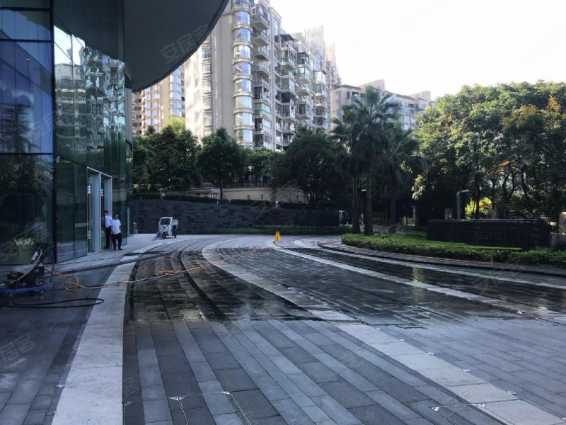 棕榈泉白金公寓