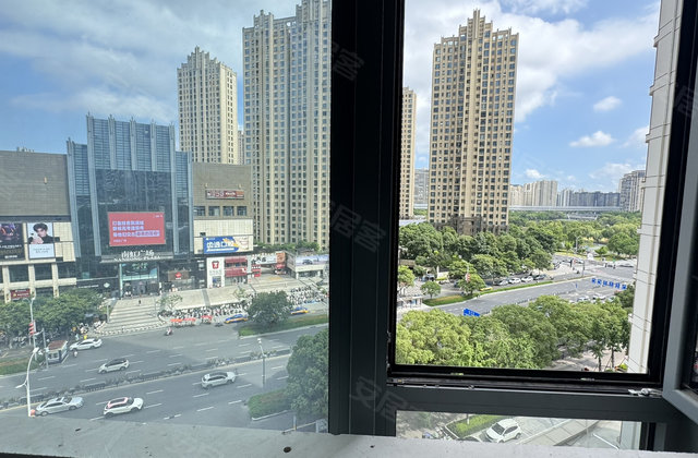 万丽名筑4室2厅164.99㎡257万二手房图片
