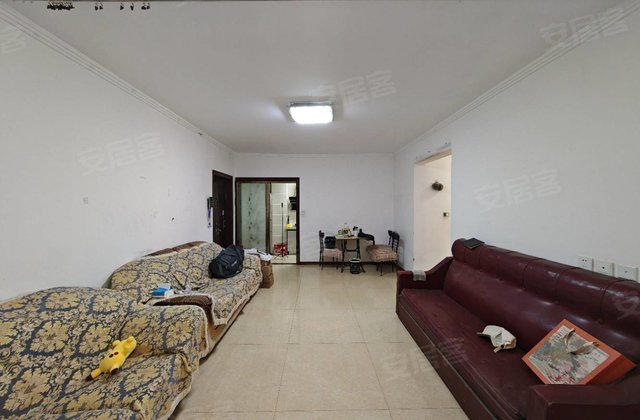 宏江中央广场3室2厅99㎡39.9万二手房图片