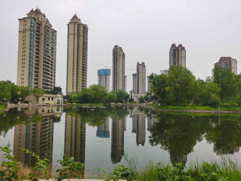 恒大御景半岛御湖园