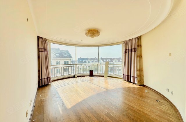 山水名园二期2室2厅132.99㎡219万二手房图片