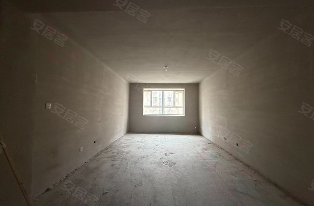 丽景华庭3室2厅2卫152㎡南北132.5万