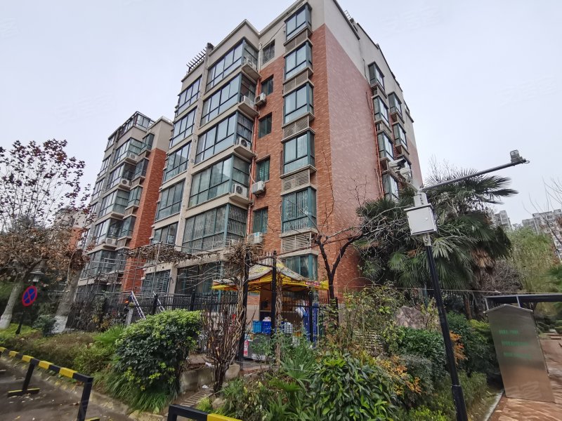 蔚蓝花城七色镇(a区)