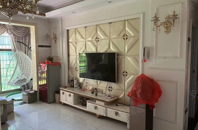 东方水岸明珠4室2厅153㎡48.8万二手房图片