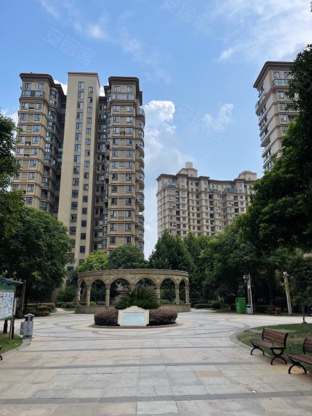 卓尔生活城(一期)