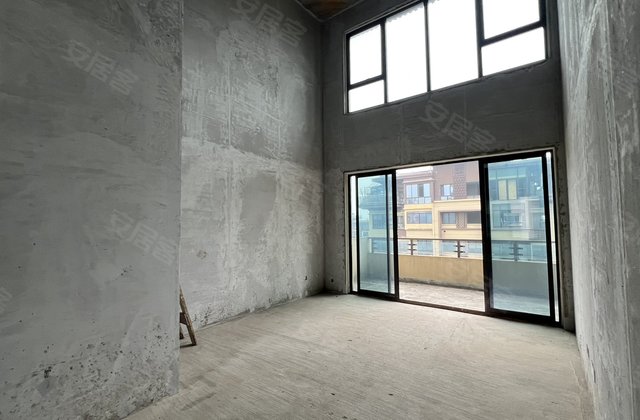 江语城5室2厅145㎡105万二手房图片