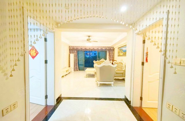 雅宝新城4室2厅145㎡168万二手房图片