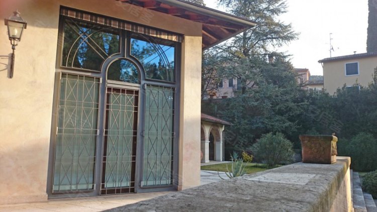 意大利约¥2756万ItalySan Pietro In CarianoVia SemonteHouse出售二手房公寓图片