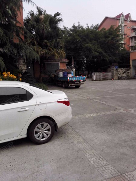 滨江花园(都江堰)