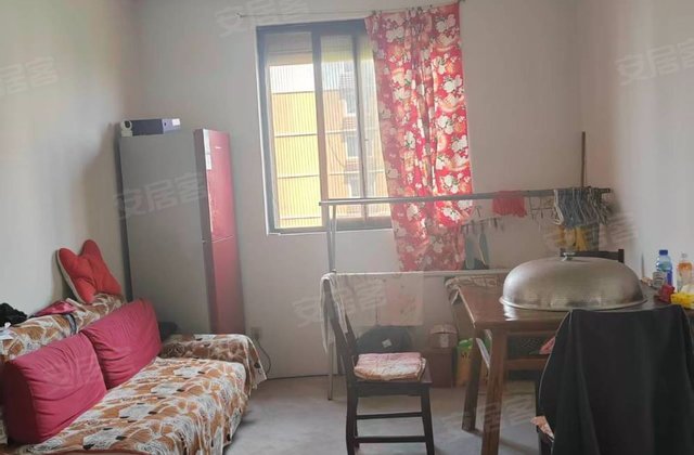 北上海花园2室1厅80㎡62.8万二手房图片