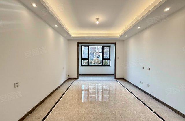 恒大学庭小区3室2厅122㎡99万二手房图片