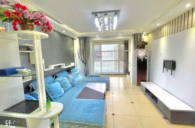 虹源里鹭港(东区)3室1厅130㎡90万二手房图片