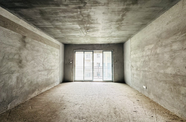 大汉龙城4室2厅162㎡60.8万二手房图片