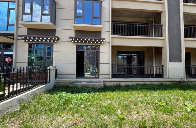 公园御府4室2厅270㎡125万二手房图片