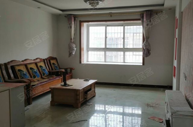 永顺国际花园3室2厅145㎡40万二手房图片