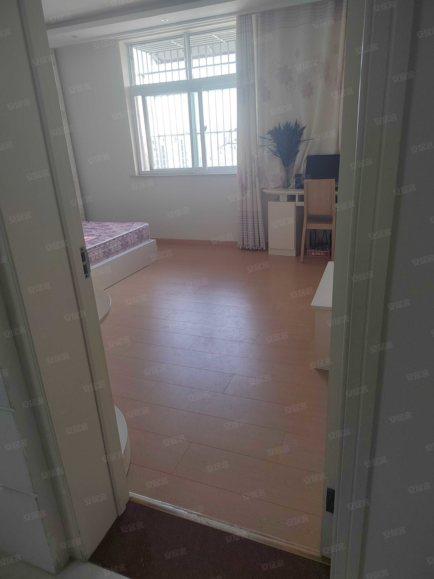 上海花园(北区)2室2厅1卫86.35㎡南38万