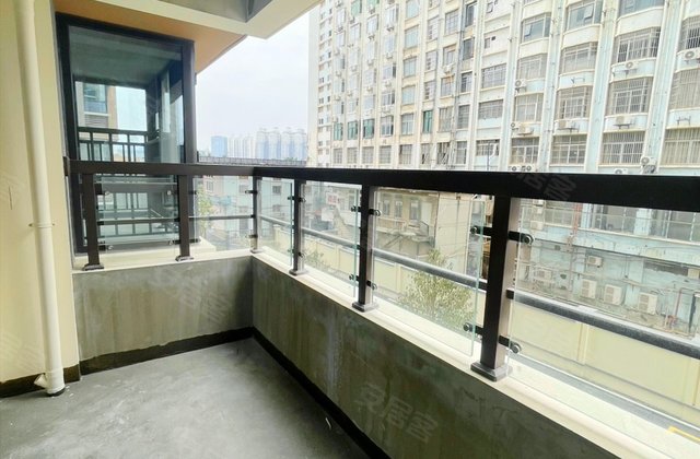 大板二区宿舍3室2厅97㎡106万二手房图片