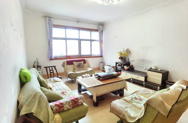 六堰山三区3室2厅102.2㎡29.8万二手房图片