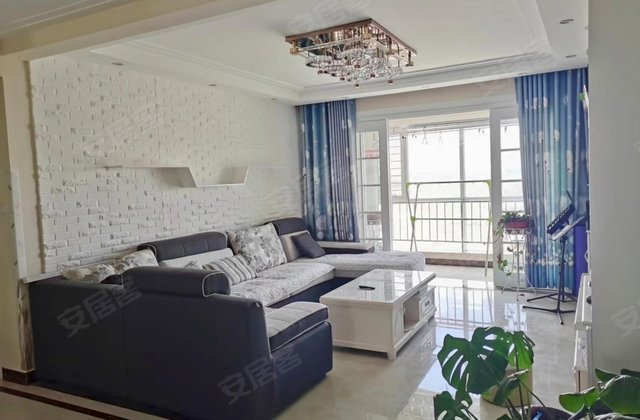 医药小区4室2厅164.42㎡79万二手房图片