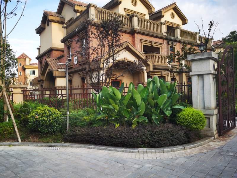 两江春城麓府(别墅)