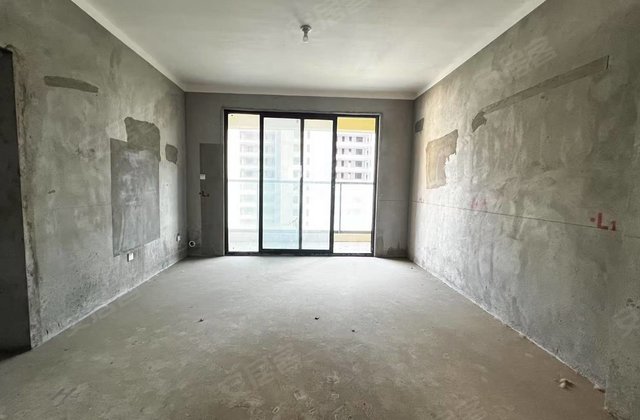 绿城玫瑰园3室2厅131.6㎡63万二手房图片