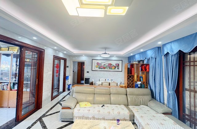 方直君御4室2厅137.9㎡188万二手房图片