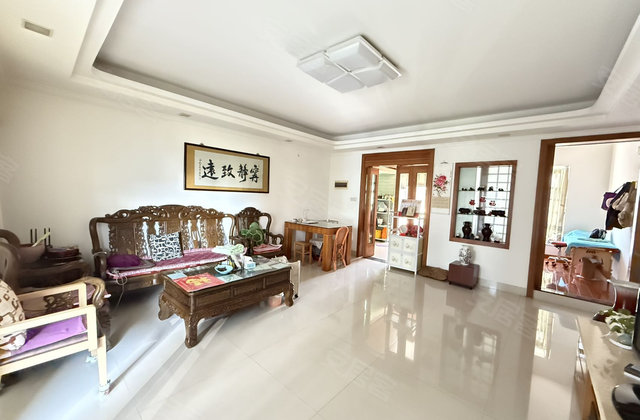 盈翠皇庭4室2厅150㎡122万二手房图片