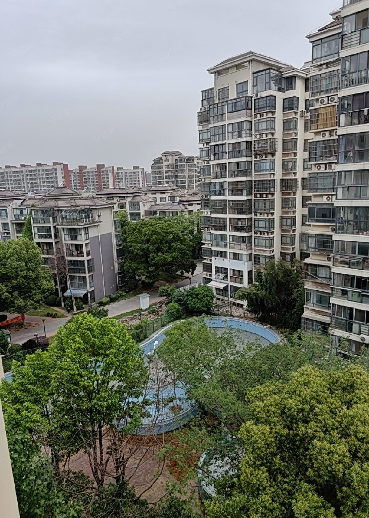 江南青年城蓝水苑