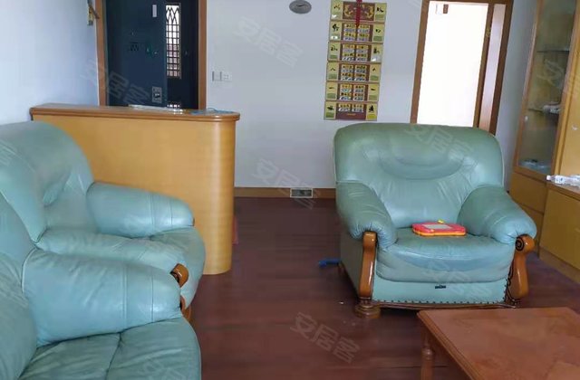 市民广场花园3室2厅139.38㎡69万二手房图片