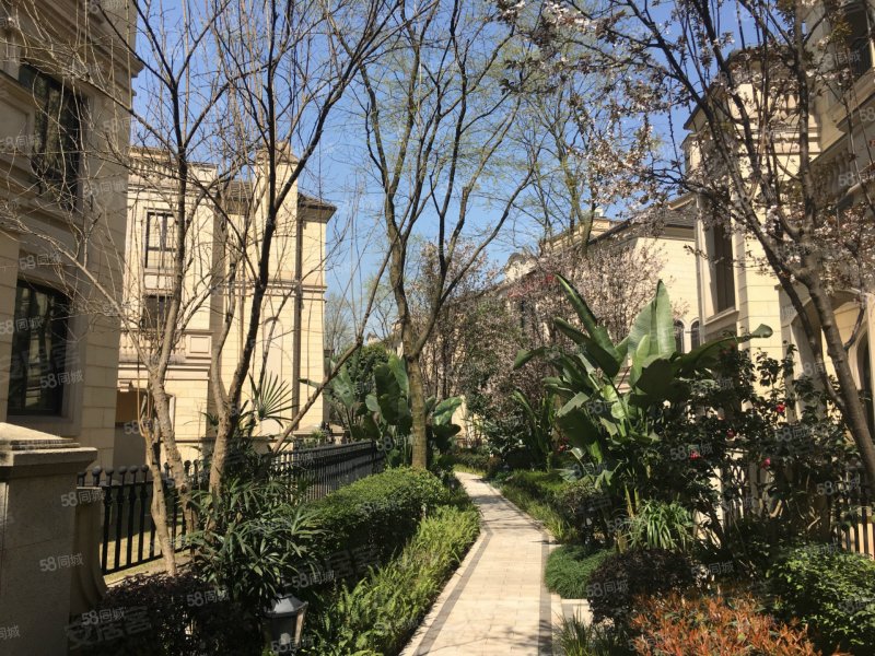 融创凡尔赛花园(二期)