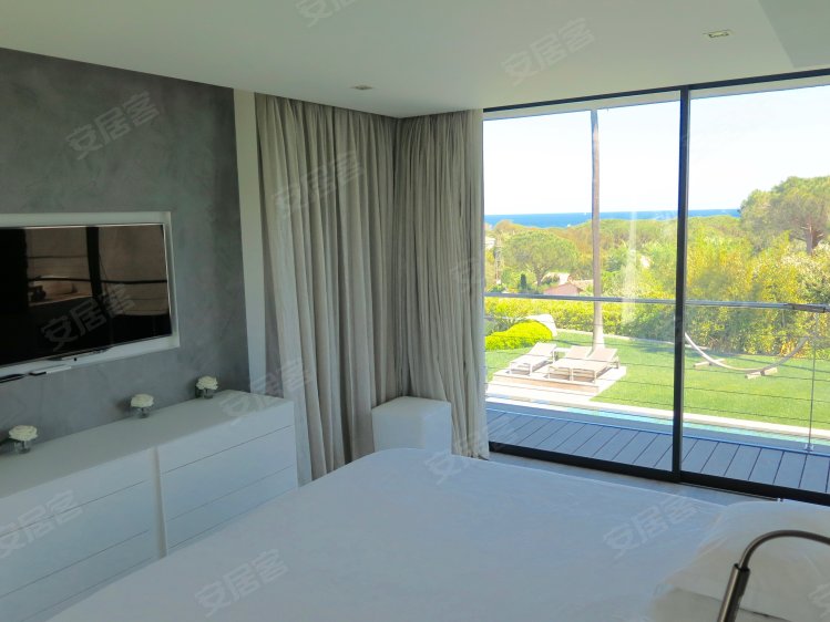 英国约¥6234万Stunning 4 bedroom villa near the beaches of Pampe二手房独栋别墅图片