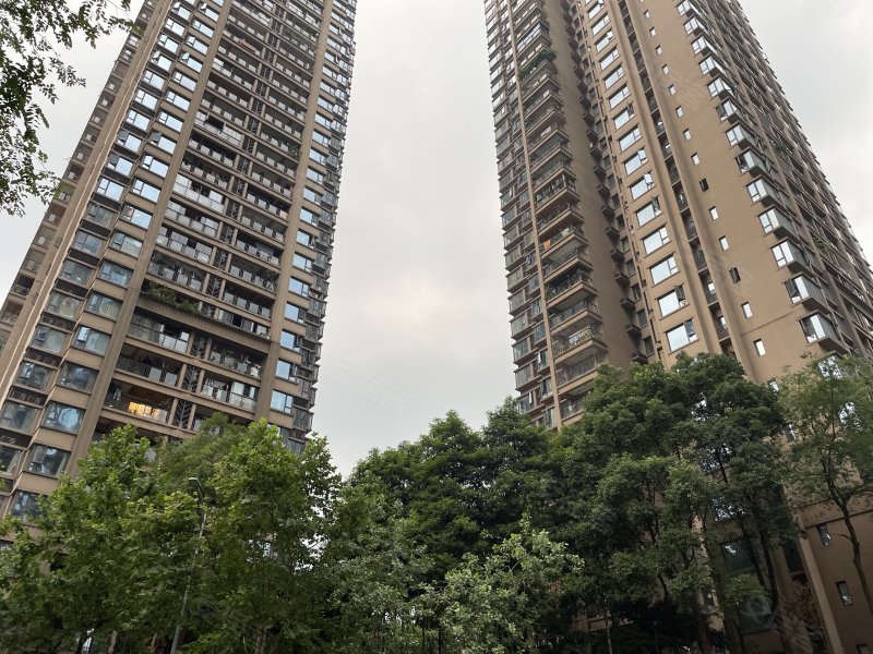 江与城(北区一组团),天山大道西段45号-重庆江与城(北区一组团)二手房