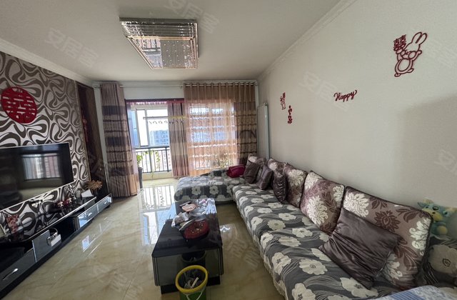 万基花园3室2厅130㎡62.9万二手房图片