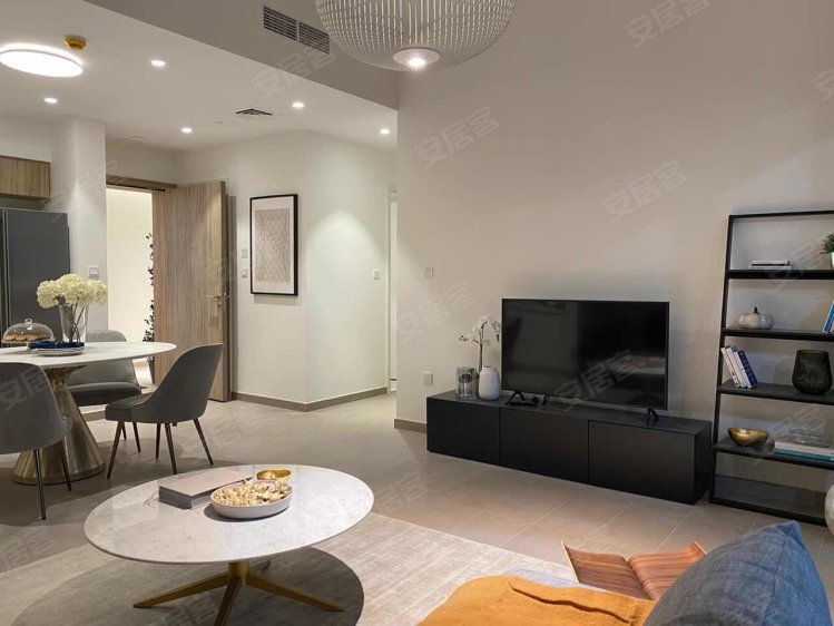 阿联酋迪拜酋长国迪拜约¥176～582万迪拜房产：迪拜山庄 两用房，送签证送营业执照新房公寓图片