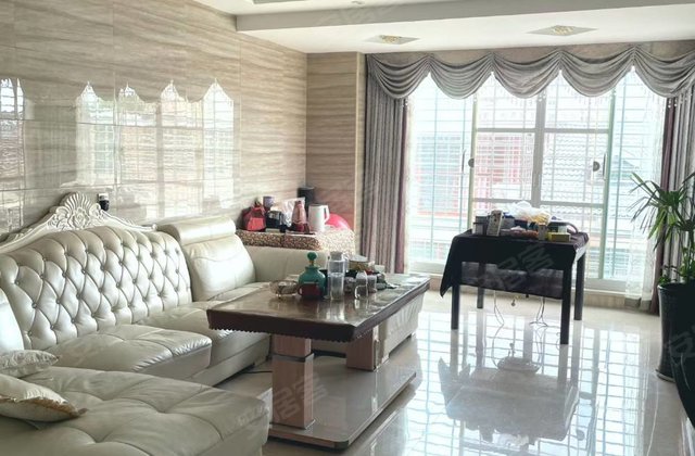 坤领秀峰3室2厅116㎡49万二手房图片