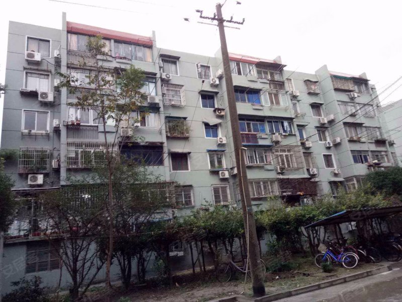 春雷路354弄小区 