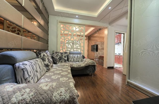 天悦水郡1室1厅46㎡23.8万二手房图片