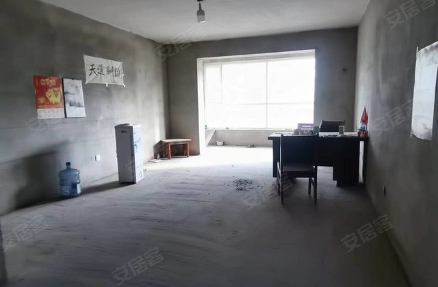 东方明都3室2厅148.8㎡100万二手房图片
