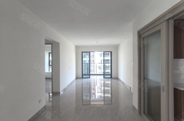 国鼎天悦半岛花园3室2厅103㎡57.8万二手房图片