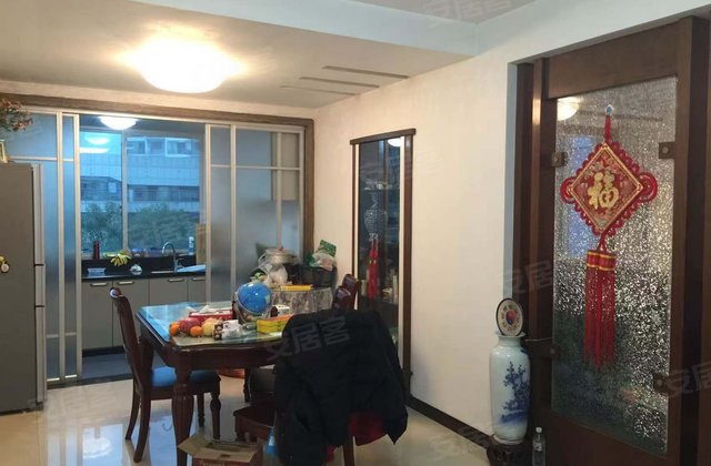 大洋小区3室2厅130.03㎡140万二手房图片