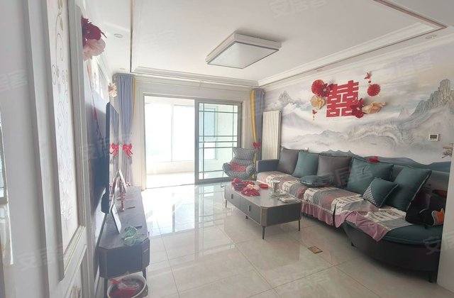 龙都容郡3室2厅135㎡126万二手房图片