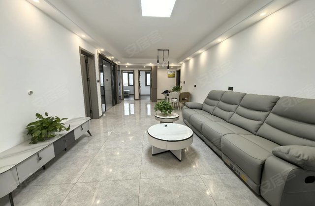 聚龙名都3室2厅128㎡89万二手房图片