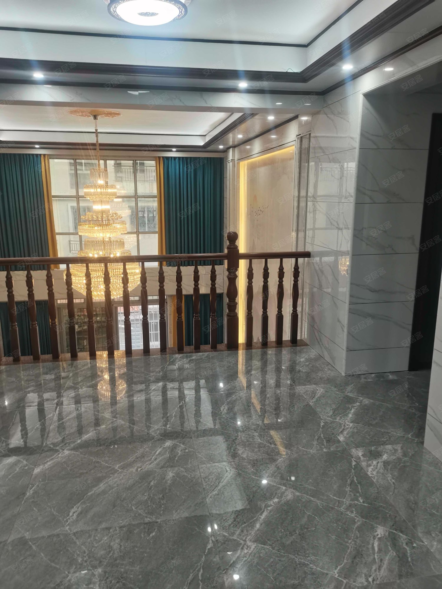 银湖花园(公寓住宅)5室3厅4卫