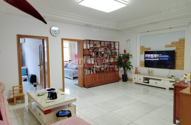 容讯小区3室2厅126.37㎡28.8万二手房图片