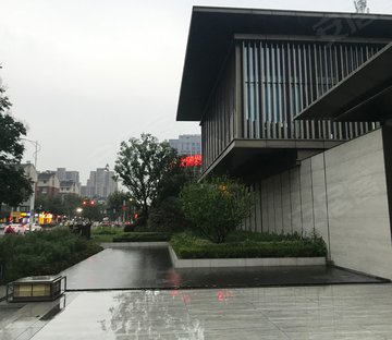 东骏名府
