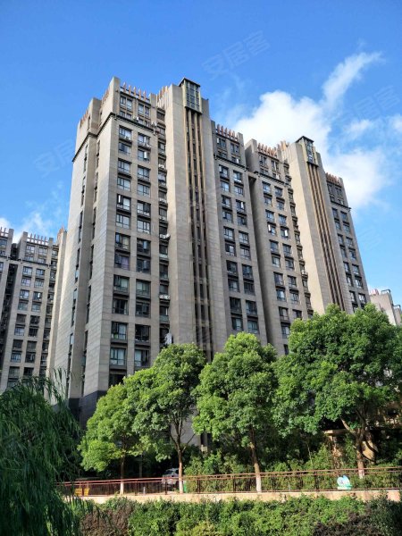 阳光花城(公寓住宅)