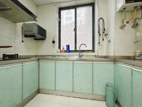 星宝花园朝南板楼带电梯近地铁带院子房东直卖送地下室