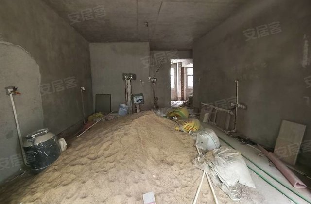 东方明珠(樟树)3室2厅111㎡58.5万二手房图片