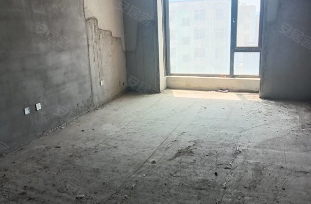 临猗县人民医院家属院3室2厅140㎡66万二手房图片