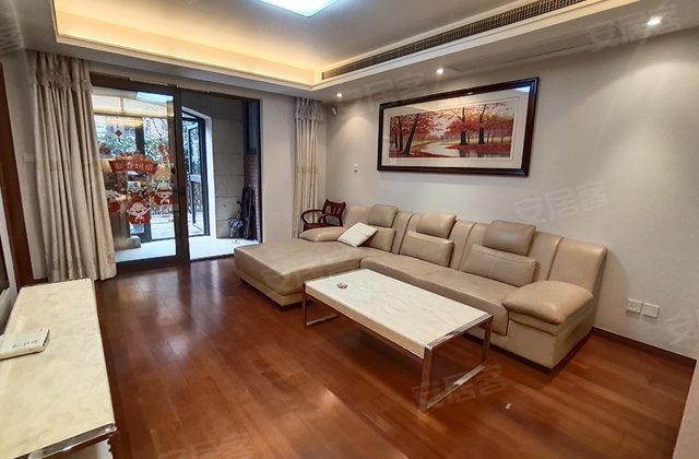 万科琥珀郡园公寓住宅